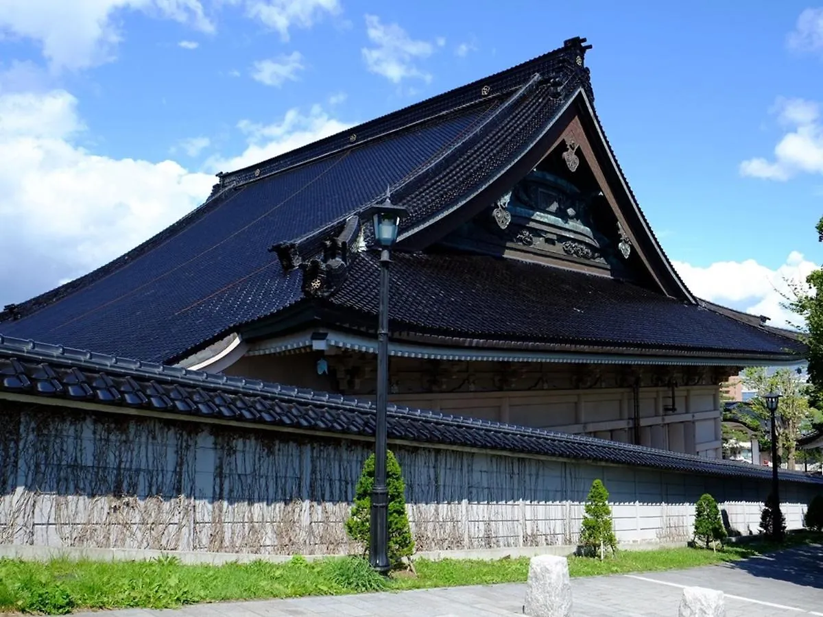 Smile Hotel Premium Hakodate Goryokaku 3*,